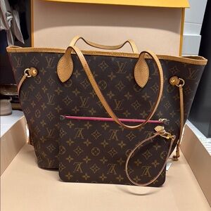 Louis Vuitton Brown Monogram Tote Bag with pochette